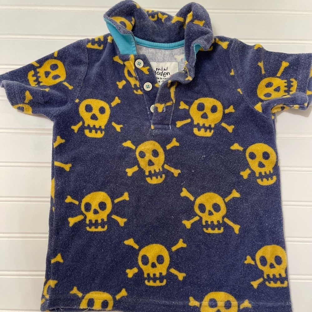 Mini Boden skulls toweling polo